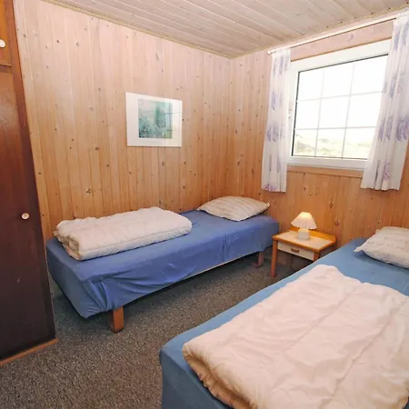 Riborg - From The Sea By Interhome Feriehus *